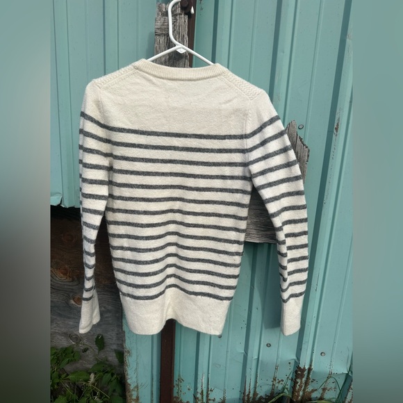 41 HAWTHORN Sweater Women’s XS ALPACA BLEND Off White Gray Stripe Crew Neck Top - Picture 3 of 8